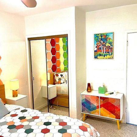 Villa The Flamingo Palms Private 1Bd 1Ba Unit In Duplex à Palm Springs Extérieur photo